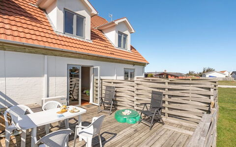 Nermin - 300M from the Sea: Sommerhus, Skur, Hytte, Stuehus, Prærie, Hytte, Lade, Bjælkehytte, Garden Bygninger