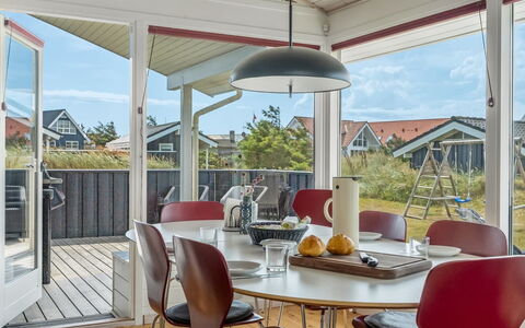 Nedelko - 250M from the Sea: Tag, Hjem, Stol, Dør, Køkken & Spisebord, Skygge, Veranda, Hårdttræ, Bejdse, Gårdhave