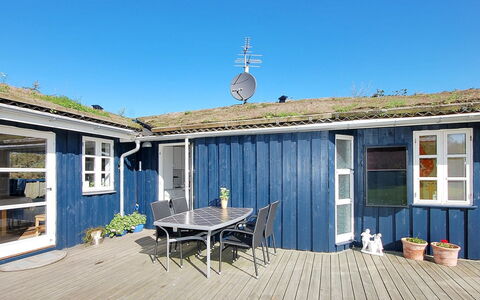 Tomke - 1.7Km from the Sea: Træ, Gulvbelægning, Indretning, Etage, Møbel, Trægulve, Værelse, Loft, Bejdse, Hårdttræ
