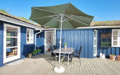 Tomke - 1.7Km from the Sea