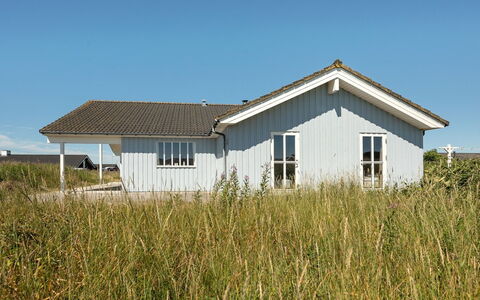 Dorethea - 300M from the Sea: Græs, Bygning, Hus, Tag, Hjem, Almindeligt, Arkitektur, Sommerhus, Græs-, Land Lot