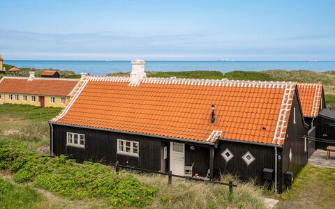 Armina - 75M from the Sea: Tag, Sommerhus, Hjem, Stuehus, Hytte, Lade