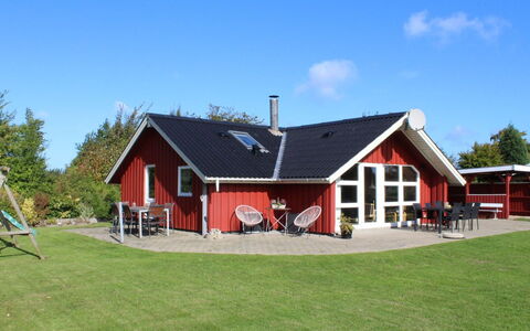 Thorgot - 400M from the Sea: Busk, Urban Design, Bunddække, Mursten, Lejlighed, Estate, Murværk, Altan, Landscaping
