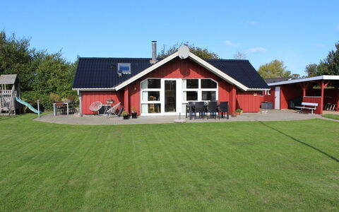 Thorgot - 400M from the Sea: Busk, Urban Design, Bunddække, Mursten, Lejlighed, Estate, Murværk, Altan, Landscaping