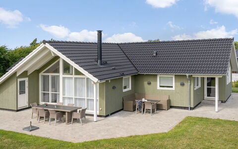 Ano - 950M from the Sea: Plantesamfund, Sollys, Urteagtig Plante, Have, Plantation, Landbrug, Farm
