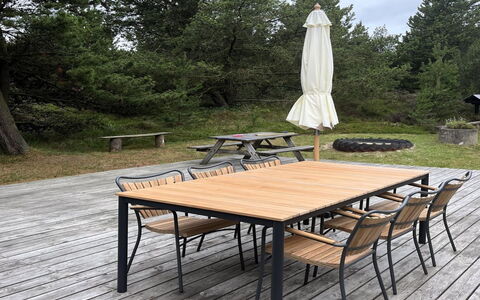 Elin - 3Km from the Sea: Tag, Land Lot, Sommerhus, Hjem, Landdistrikt, Skur, Sidespor, Garden Bygninger, Bjælkehytte, Hytte