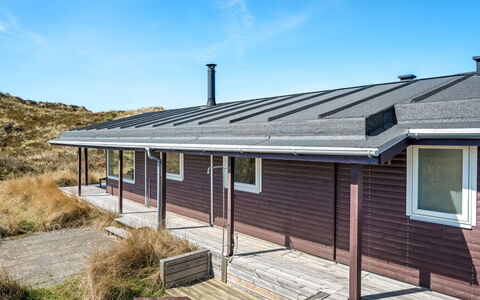 Hristina - 200M from the Sea: Tag, Land Lot, Sommerhus, Hjem, Landdistrikt, Skur, Sidespor, Garden Bygninger, Bjælkehytte, Hytte