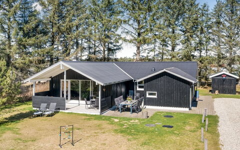 Sora - 2Km from the Sea: Sommerhus, Skur, Hytte, Stuehus, Prærie, Hytte, Lade, Bjælkehytte, Garden Bygninger