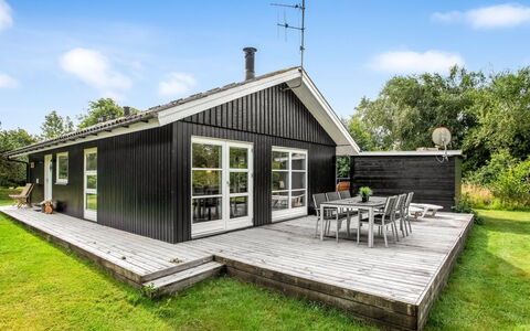 Swaantje - 400M from the Sea: Plantesamfund, Sollys, Urteagtig Plante, Have, Plantation, Landbrug, Farm