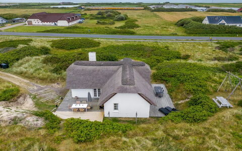 Erle - 200M to the Fjord: Tag, Land Lot, Sommerhus, Hjem, Landdistrikt, Skur, Sidespor, Garden Bygninger, Bjælkehytte, Hytte