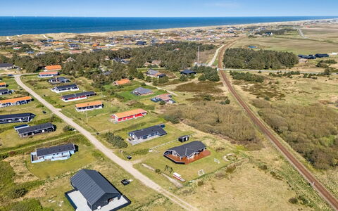 Floriana - 650M from the Sea: Tag, Land Lot, Sommerhus, Hjem, Landdistrikt, Skur, Sidespor, Garden Bygninger, Bjælkehytte, Hytte