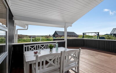 Floriana - 650M from the Sea