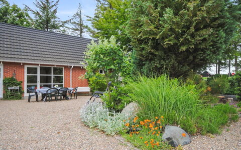 Ludovic - 7Km from the Sea: Tag, Land Lot, Sommerhus, Hjem, Landdistrikt, Skur, Sidespor, Garden Bygninger, Bjælkehytte, Hytte