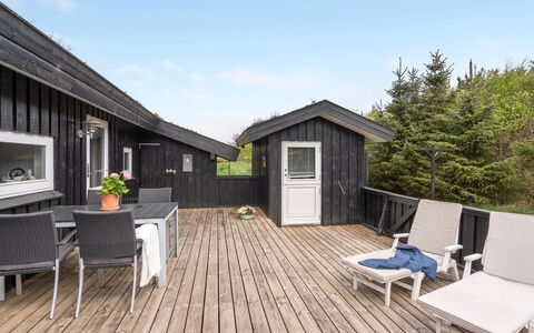 Birette - 1.5Km from the Sea: Træ, Trægulve, Arkitektur, Hårdttræ, Hjem, Planke, Hus, Dæk, Veranda, Dør