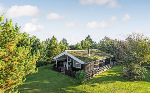 Barnet - 2.2Km from the Sea: Tækning, Sommerhus, Hus, Tag, Hjem, Stuehus, Hytte, Estate, Landsby