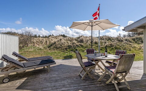 Asser - 400M from the Sea: Træ, Hjem, Veranda, Dæk, Hårdttræ, Tag, Bejdse, Trægulve, Eco Hotel