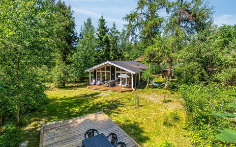 Hertta - 200M from the Sea: Tag, Land Lot, Sommerhus, Hjem, Landdistrikt, Skur, Sidespor, Garden Bygninger, Bjælkehytte, Hytte