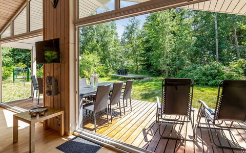 Hertta - 200M from the Sea: Tag, Land Lot, Sommerhus, Hjem, Landdistrikt, Skur, Sidespor, Garden Bygninger, Bjælkehytte, Hytte