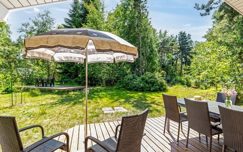 Hertta - 200M from the Sea: Tag, Land Lot, Sommerhus, Hjem, Landdistrikt, Skur, Sidespor, Garden Bygninger, Bjælkehytte, Hytte