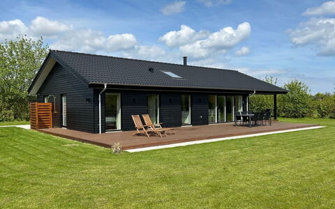 Hasten - 600M from the Sea: Tag, Hus, Hjem, Sommerhus, Sidespor, Estate, Indkørsel, Garden Bygninger, Gård, Skur