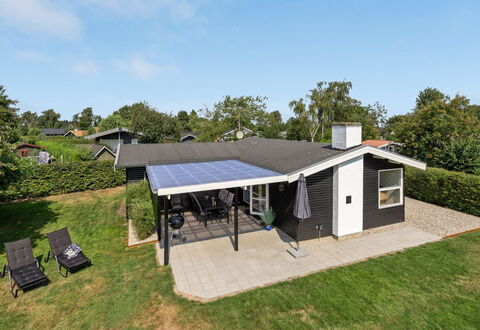 Westman - 200M from the Sea: 