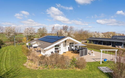 Tjakko - 900M from the Sea: Tag, Land Lot, Sommerhus, Hjem, Landdistrikt, Skur, Sidespor, Garden Bygninger, Bjælkehytte, Hytte