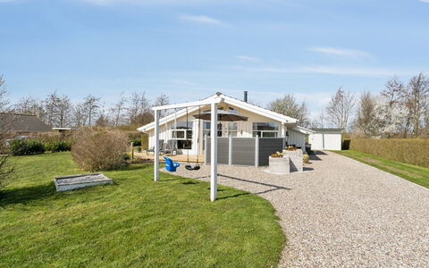 Tjakko - 900M from the Sea: Tag, Land Lot, Sommerhus, Hjem, Landdistrikt, Skur, Sidespor, Garden Bygninger, Bjælkehytte, Hytte