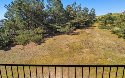 Emina - 400M from the Sea