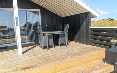 Aska - 400M from the Sea: Plantesamfund, Sollys, Urteagtig Plante, Have, Plantation, Landbrug, Farm