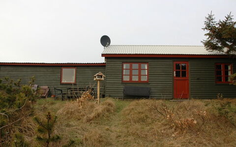 Annita - 300M from the Sea: Tag, Hus, Hjem, Sommerhus, Sidespor, Estate, Indkørsel, Garden Bygninger, Gård, Skur