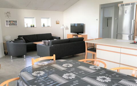 Stacey - 800M from the Sea: Sommerhus, Skur, Hytte, Stuehus, Prærie, Hytte, Lade, Bjælkehytte, Garden Bygninger