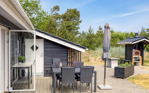 Stacey - 800M from the Sea: Sommerhus, Skur, Hytte, Stuehus, Prærie, Hytte, Lade, Bjælkehytte, Garden Bygninger