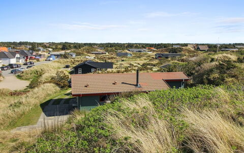 Steni - 250M from the Sea: Busk, Urban Design, Bunddække, Mursten, Lejlighed, Estate, Murværk, Altan, Landscaping