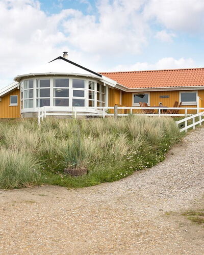 Thrond - 200M from the Sea