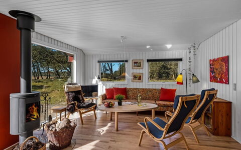 Tove - 1.5Km from the Sea: Træ, Hjem, Sommerhus, Hårdttræ, Bejdse, Stue, Trægulve, Bjælkehytte, Design, Planke
