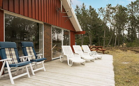 Tove - 1.5Km from the Sea: Træ, Sommerhus, Hårdttræ, Planke, Bejdse, Garden Bygninger, Design, Gård, Bjælkehytte, Backyard