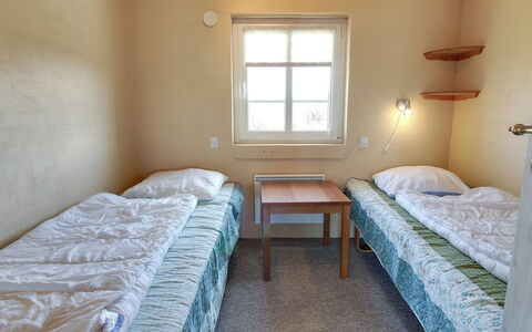Karlina - 100M from the Sea: 