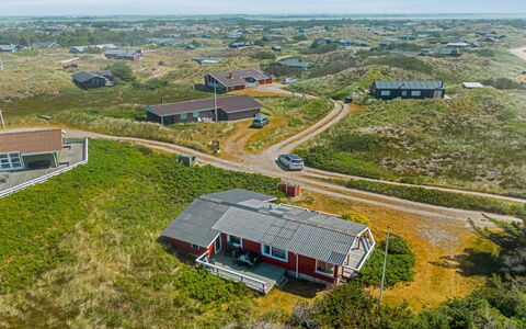 Heidel - from the Sea: Tag, Land Lot, Sommerhus, Hjem, Landdistrikt, Skur, Sidespor, Garden Bygninger, Bjælkehytte, Hytte