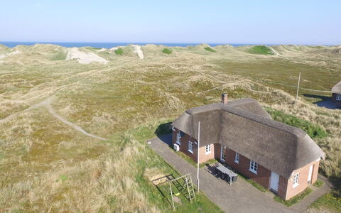 Skuli - 200M from the Sea: Sommerhus, Skur, Hytte, Stuehus, Prærie, Hytte, Lade, Bjælkehytte, Garden Bygninger