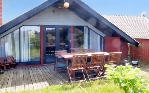 Elsine - 800M from the Sea: Hus, Tag, Hjem, Sommerhus, Skur, Garden Bygninger, Sidespor, Gård, Bjælkehytte, Hytte