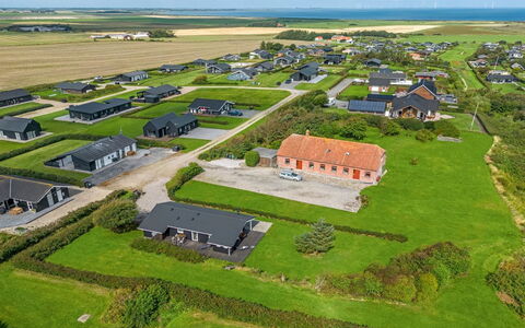 Tanna - 330M to the Fjord: Sommerhus, Skur, Hytte, Stuehus, Prærie, Hytte, Lade, Bjælkehytte, Garden Bygninger