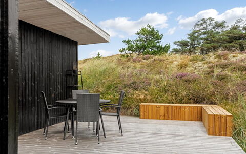Melanie - 950M from the Sea: Sommerhus, Skur, Hytte, Stuehus, Prærie, Hytte, Lade, Bjælkehytte, Garden Bygninger