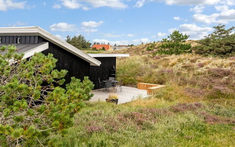 Melanie - 950M from the Sea: Sommerhus, Skur, Hytte, Stuehus, Prærie, Hytte, Lade, Bjælkehytte, Garden Bygninger