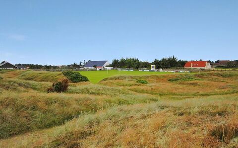 Melanie - 950M from the Sea: Sommerhus, Skur, Hytte, Stuehus, Prærie, Hytte, Lade, Bjælkehytte, Garden Bygninger