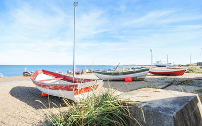 Vivina - 250M from the Sea