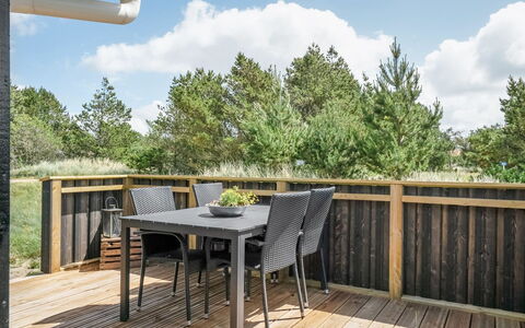Ivar - 900M from the Sea: Tag, Almindeligt, Land Lot, Landdistrikt, Hjem, Estate, Mark, Sommerhus, Lawn, Forstad