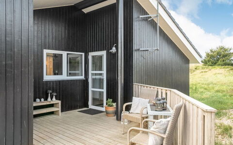 Ivar - 900M from the Sea: Tag, Almindeligt, Land Lot, Landdistrikt, Hjem, Estate, Mark, Sommerhus, Lawn, Forstad