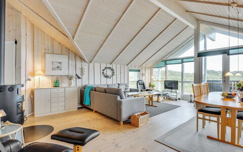 Thyrger - 550M from the Sea: Tag, Land Lot, Sommerhus, Hjem, Landdistrikt, Skur, Sidespor, Garden Bygninger, Bjælkehytte, Hytte