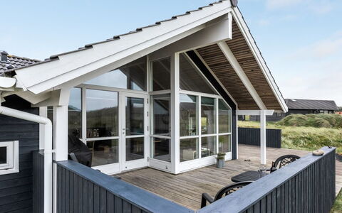Thyrger - 550M from the Sea: Tag, Land Lot, Sommerhus, Hjem, Landdistrikt, Skur, Sidespor, Garden Bygninger, Bjælkehytte, Hytte
