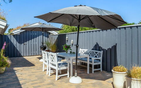 Felizia - 2.5Km from the Sea